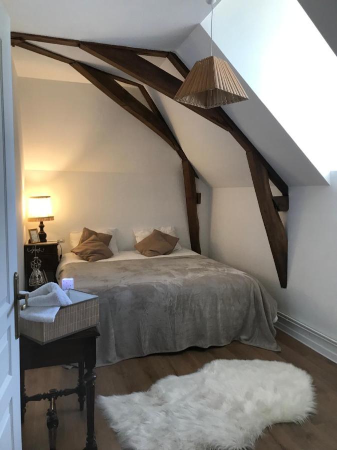 La Maladrie Bed and Breakfast Vouzailles Exterior foto